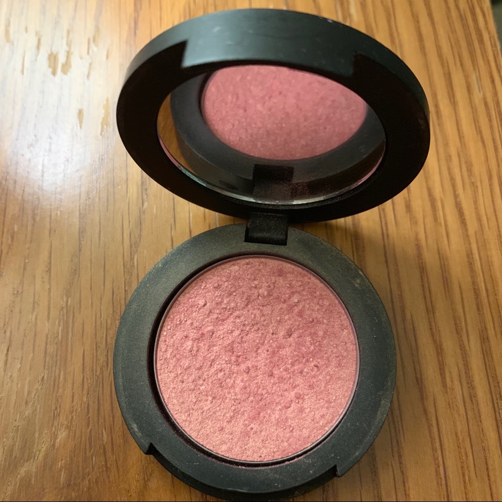 Younique limited edition blush